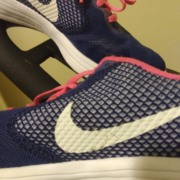 Nike Revolution 3 Running Shoes - Picture 6 of 7